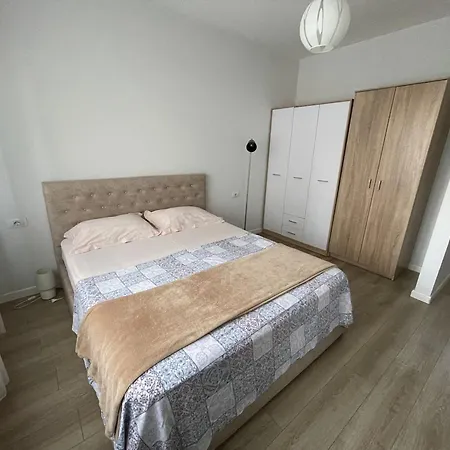 Bonbon 1 - Quiet 1 Bedroom Τίρανα