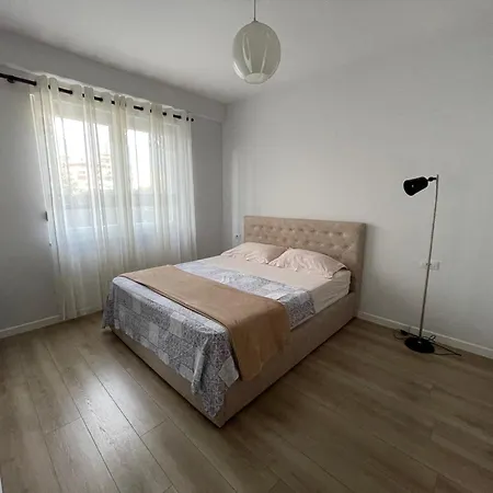 Apartment Enjoy Travel Cozy One Bedroom *