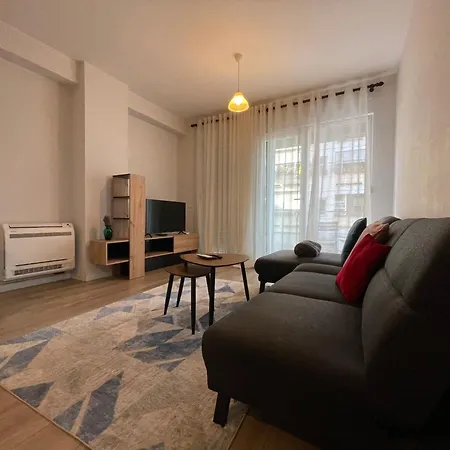 Apartment Enjoy Travel Cozy One Bedroom *